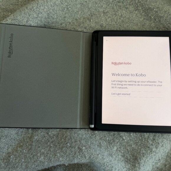 Kobo Libra Colour in Black + Kobo Stylus 2 + Stylus case - Picture 3 of 7